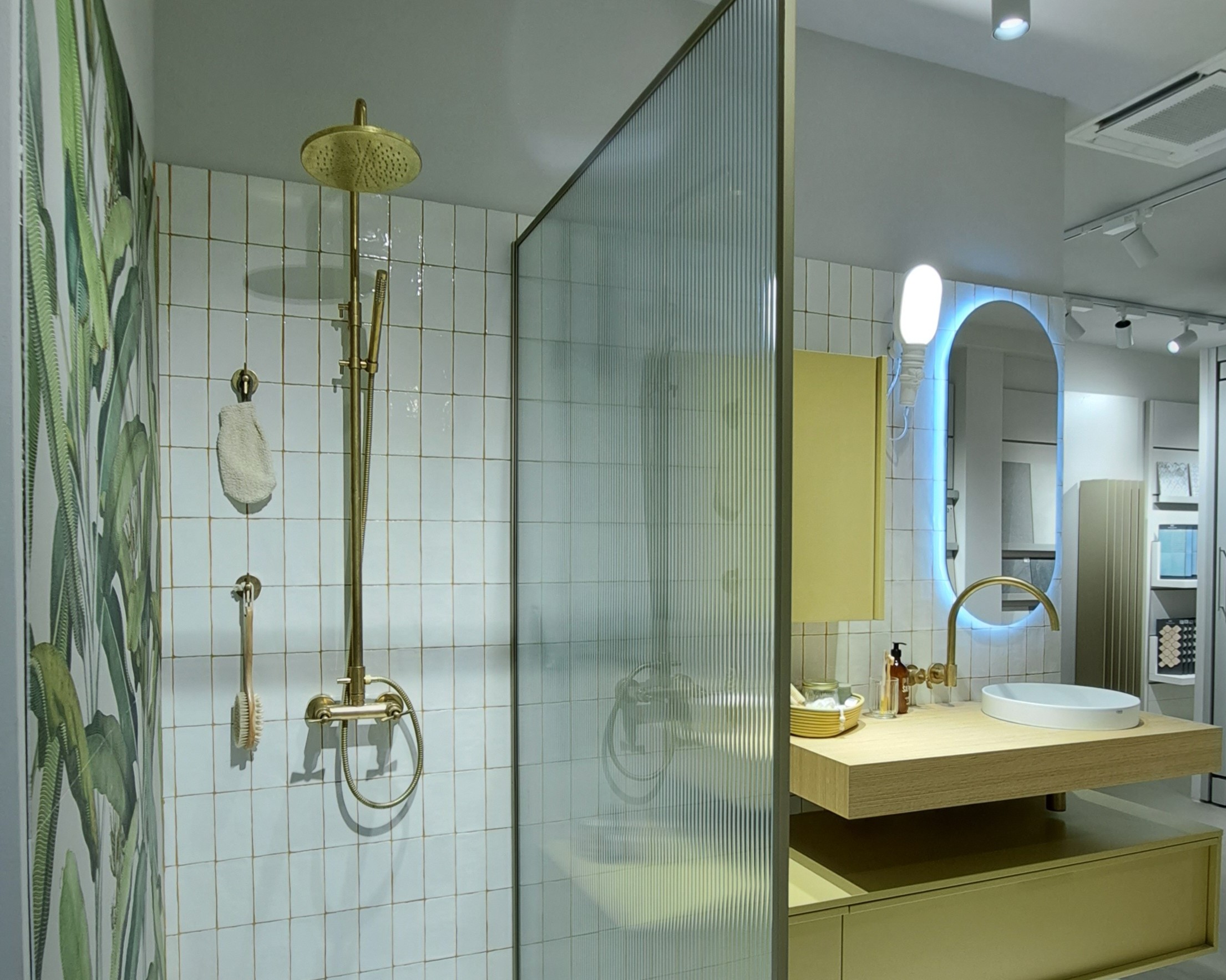 Habimat showroom interni roma colamariani poduti finiture bagni piastrelle arredobagno sanitari infissi porte illuminazione